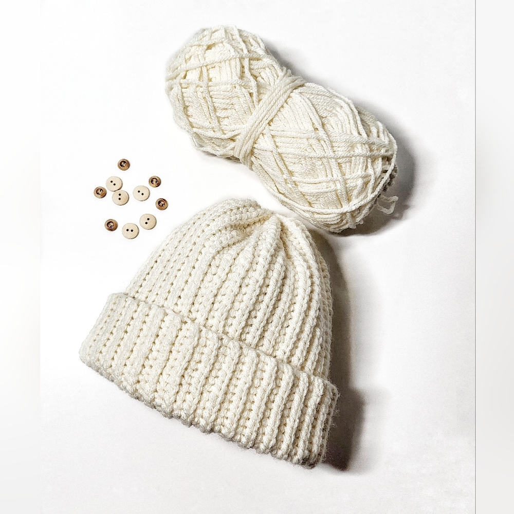 Baby beanie, 2-6 months, off white, for boys or girls